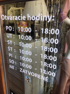 Rezaný text otváracie hodiny - Copy Servis Pezinok
